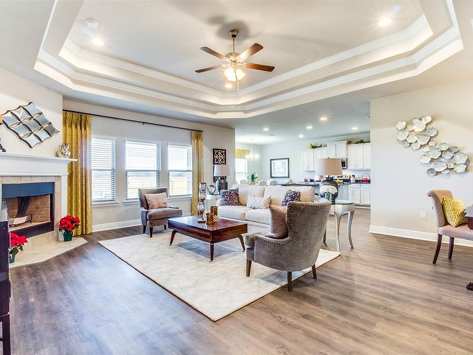 1st image of 3519 Moonstone Dr Unit 631