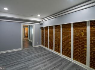 187 Conarroe St, Philadelphia, PA 19127