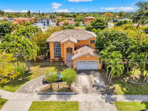 15837 SW 147th Ave, Miami, FL 33187