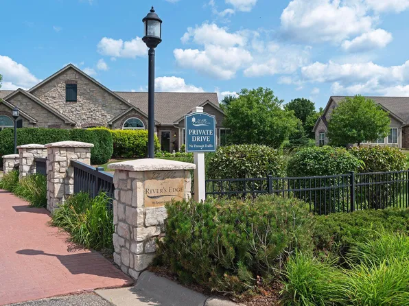 24098 Rivers Edge Rd, Rogers, MN 55374