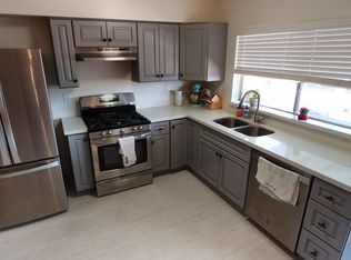 1601 W Rosemonte Dr, Phoenix, AZ 85027