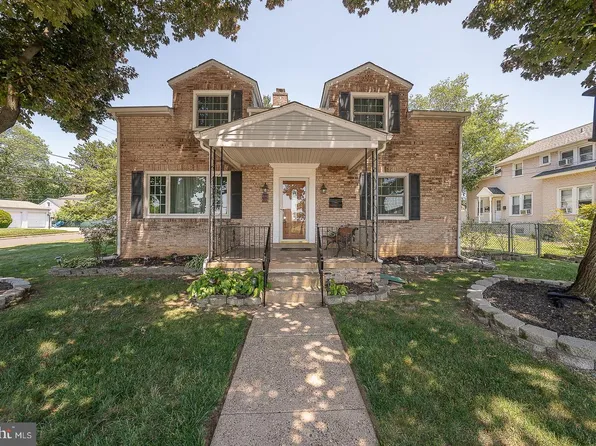 201 Abbeyview Ave, Willow Grove, PA 19090
