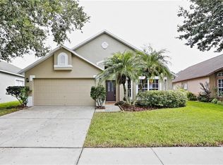1542 Maximilian Dr, Zephyrhills, FL 33543