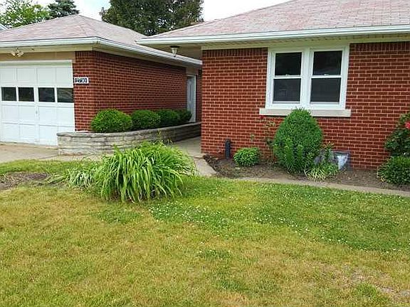 2nd image of 2730 W 31st St