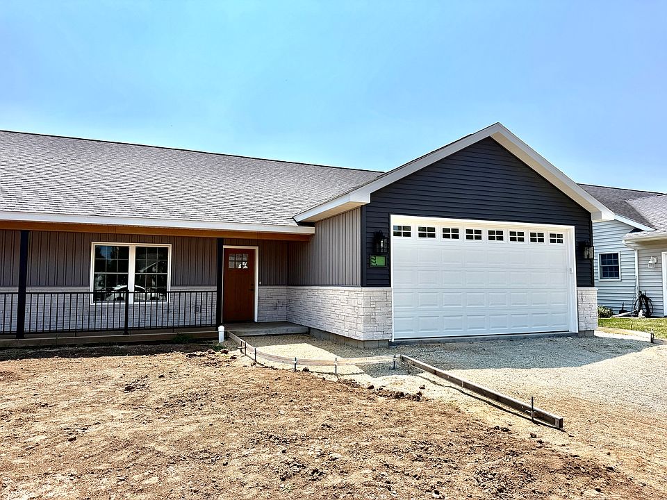 1st image of 1421 N Ridge Dr
