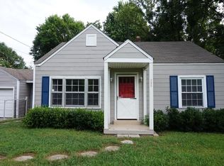 702 Sycamore St, Murray, KY 42071