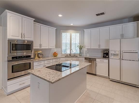 5th image of 2507 Highgate Dr