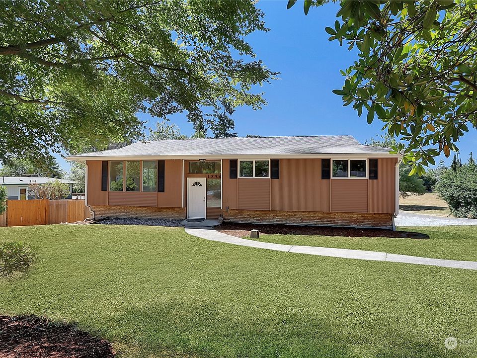 1st image of 4226 108th Avenue E