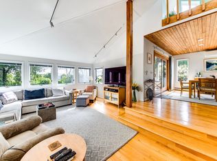 7 Gates Ave, Montauk, NY 11954