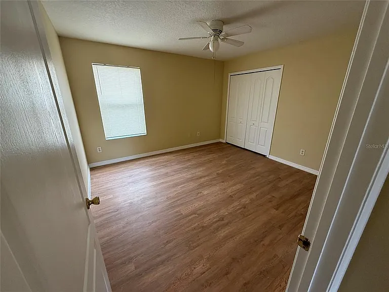 933 Whispering Cypress Ln — Photo 10