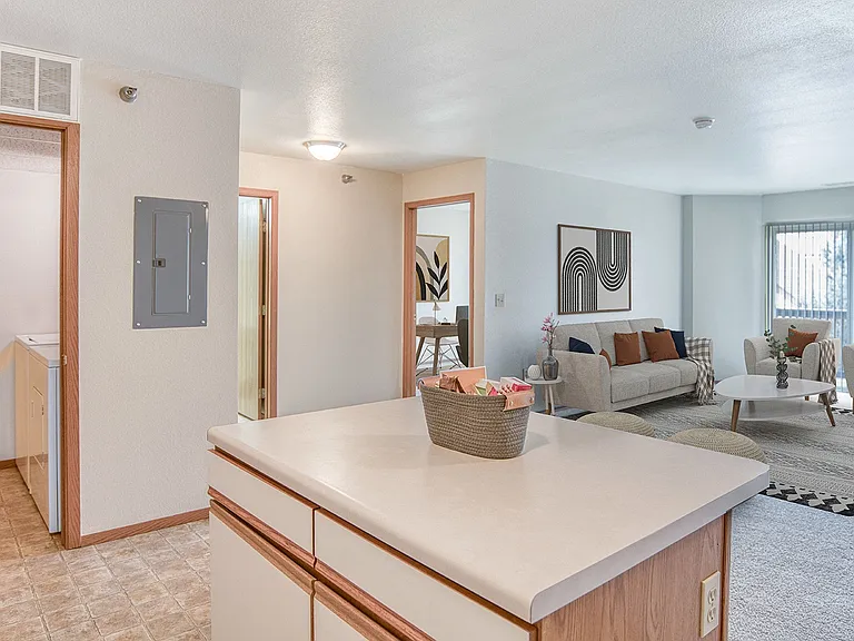 Rocky Meadows Apartments — Photo 7