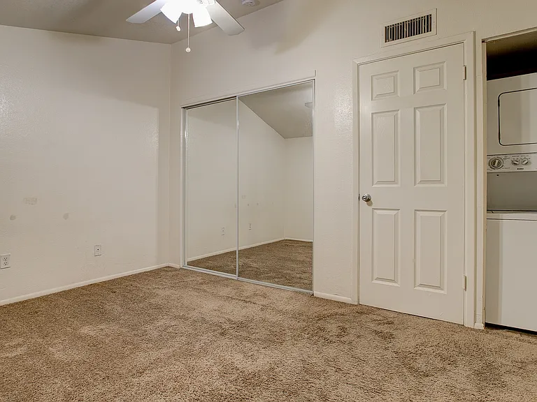 7550 N 12th St #230 — Photo 6