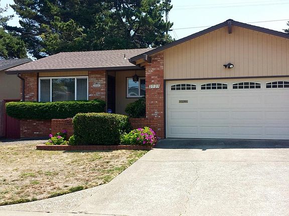 2nd image of 2525 Olympic Dr