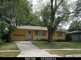 2930 SW Wayne Ave, Topeka, KS 66611