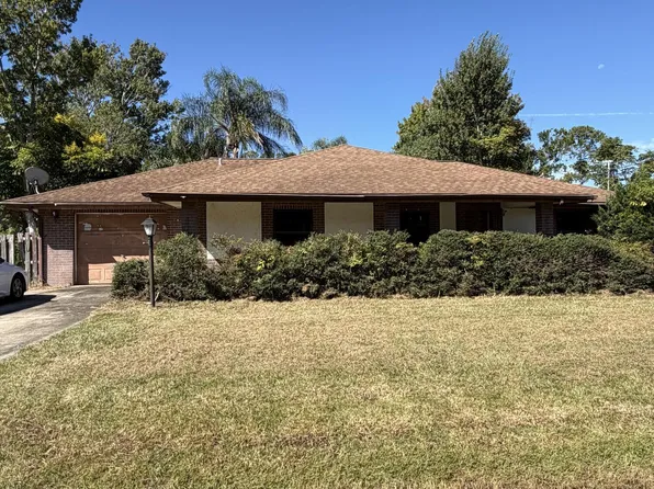 12 BERKSHIRE Lane, Palm Coast, FL 32137
