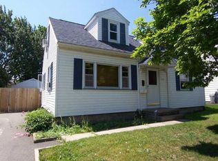 1119 Maple St, Rochester, NY 14611