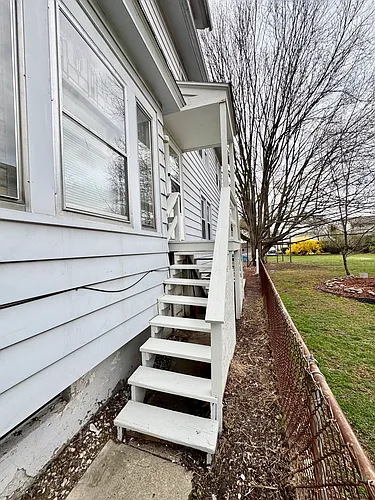 210 E Thomas St #210 Photo 1