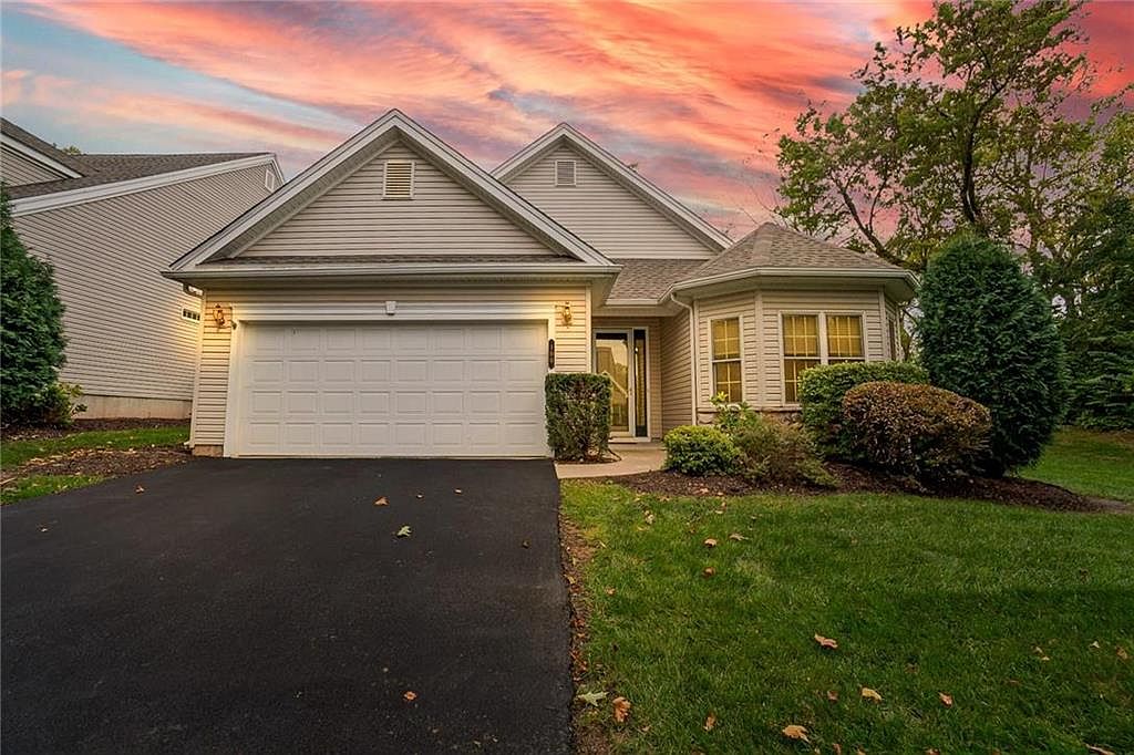 100 Glenmoor Cir S, Easton, PA 18045 Zillow