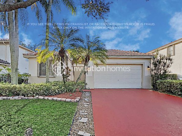 5534 Lake Tern Pl