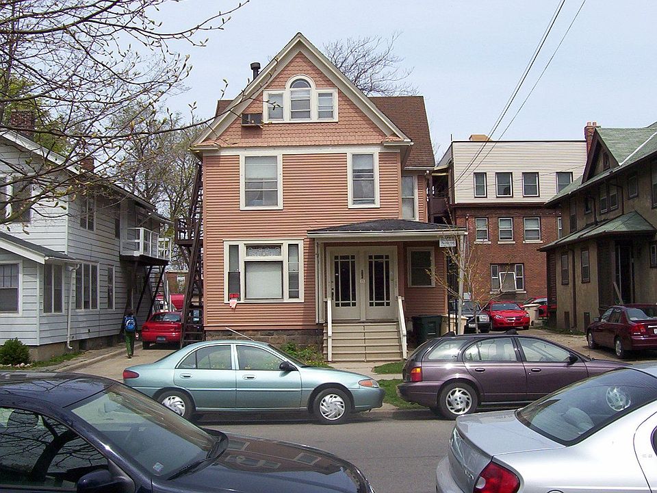 815 E. Ann - Exterior