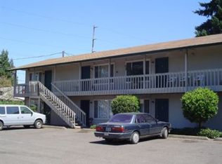 2090 Roosevelt Blvd APT 11, Eugene, OR 97402