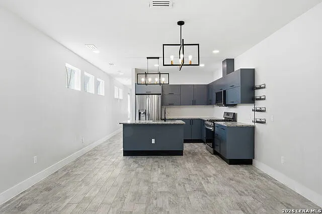 344 Claremont Ave — Photo 20
