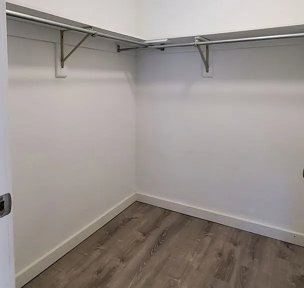 621 Riverine Dr #101 — Photo 13