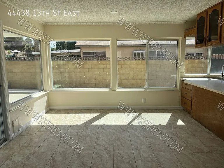 44438 13th St E — Photo 6