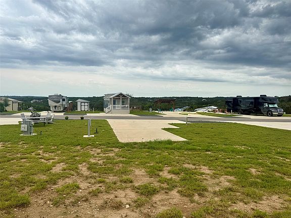 4th image of 5386 Ranch Road 1376 #212
