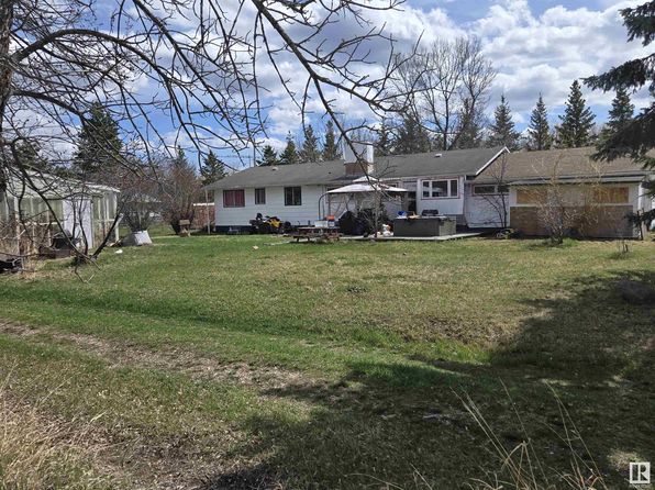 55504 Nikoodi Rd #408, Lac Ste. Anne County, AB T0E 0X0