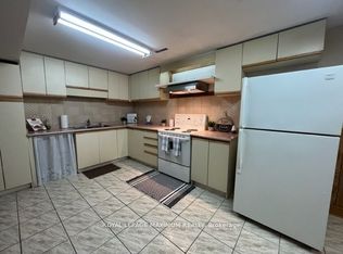 48 Plowshare Cres, Toronto, ON M9V4Y2