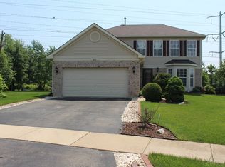 421 Clifton Ln, Bolingbrook, IL 60440