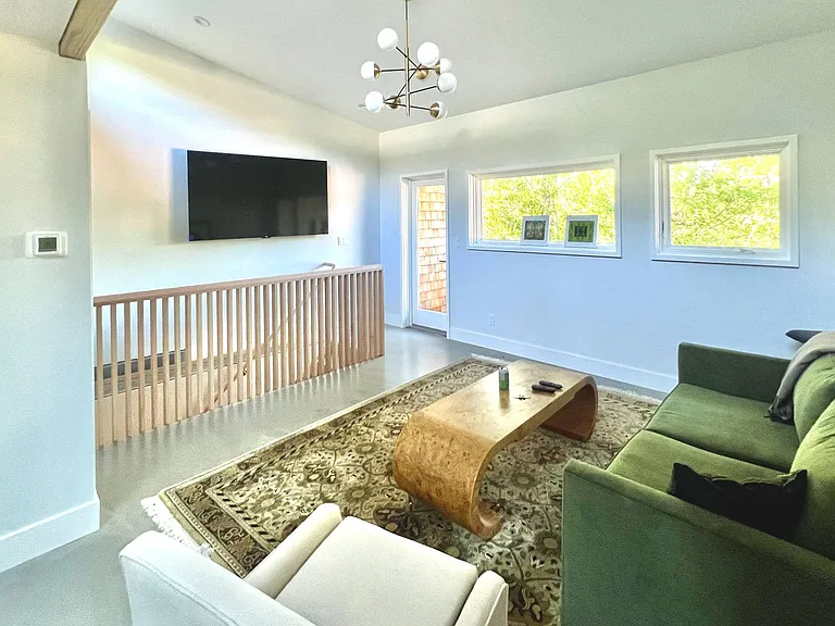 71 Island View Dr W — Photo 34