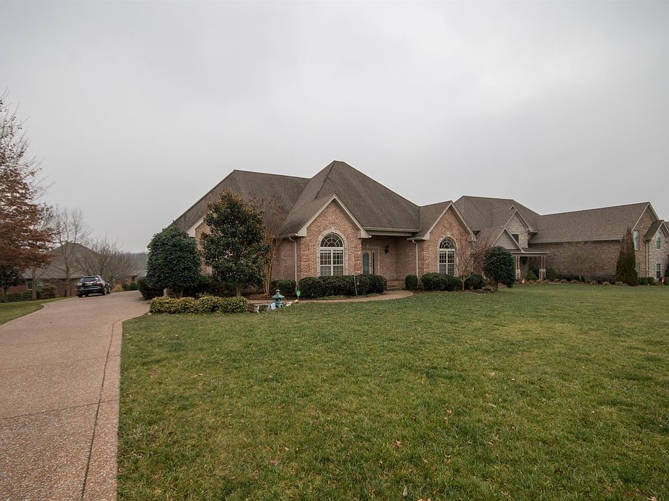 1st image of 1048 Briarwood Dr