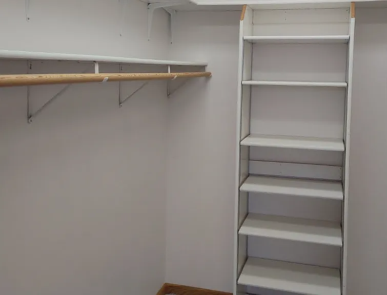 116 S Genesee St #10 — Photo 7