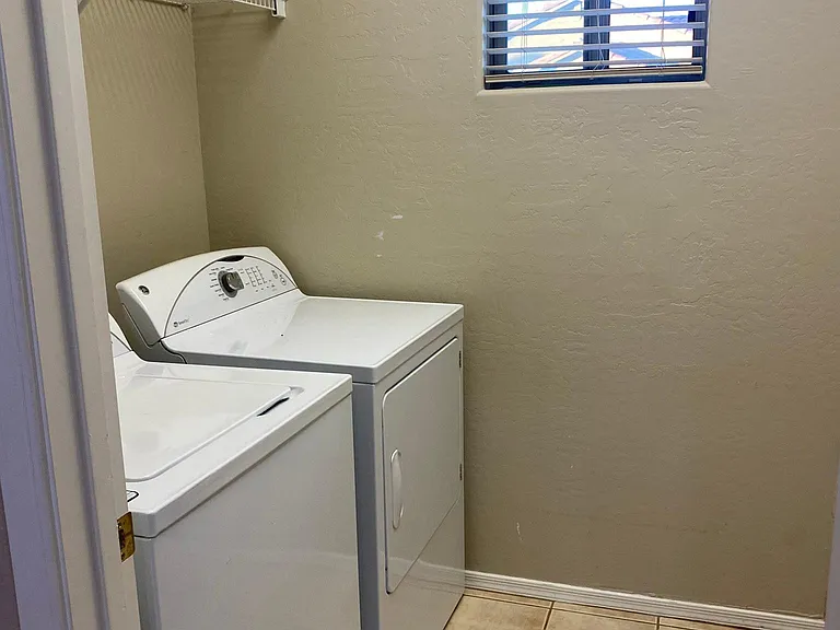 44092 W Cydnee Dr — Photo 10