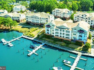631 Oyster Bay Pl #401, Solomons, MD 20688