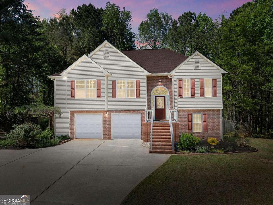 1st image of 422 Greenwood Park Way