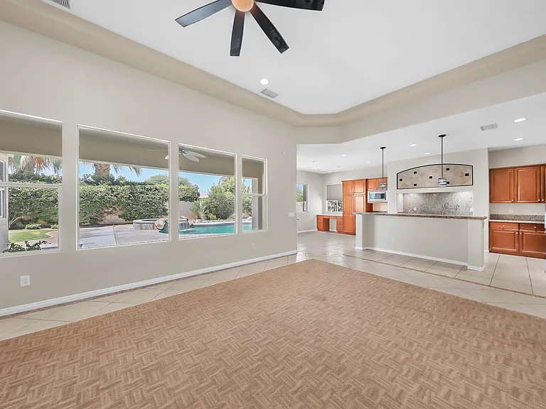 112 Tesori Dr — Photo 10
