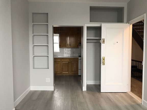 5th image of 1167 Myrtle Ave APT 4F