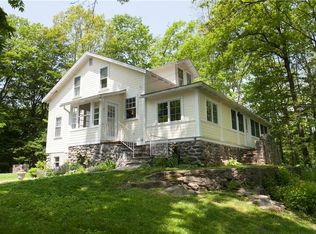1 Annajay Ln, New Preston Marble Dale, CT 06777