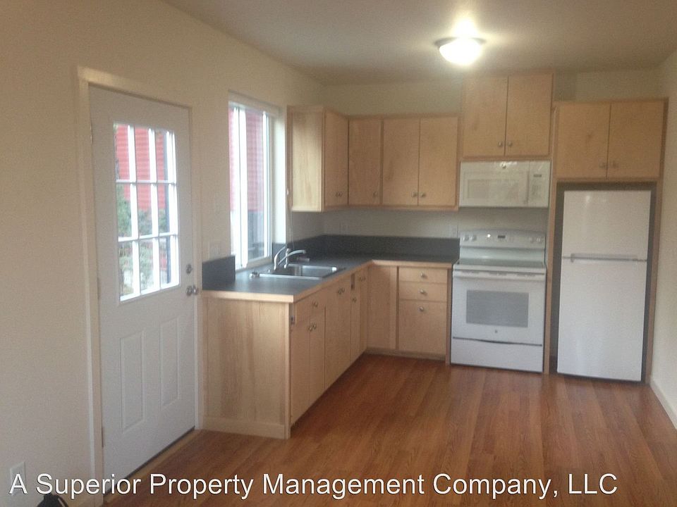 2nd image of 1630 NW 11th St Unit 2