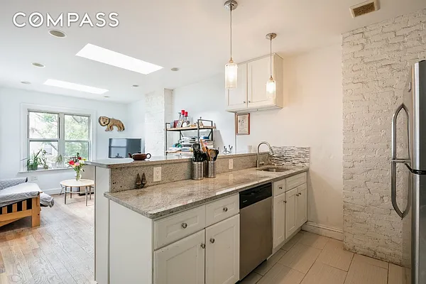 Sold by Compass | media 3