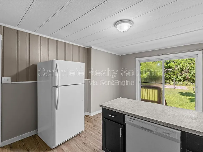 2724 Pasteur Ave — Photo 19