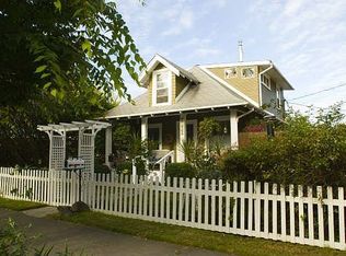 2611 47th Ave SW, Seattle, WA 98116