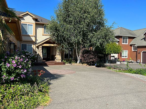 2nd image of 4849 N Island Dr E