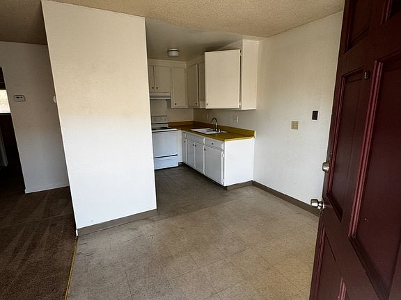 5th image of 200-208 E Vine St #200-8A