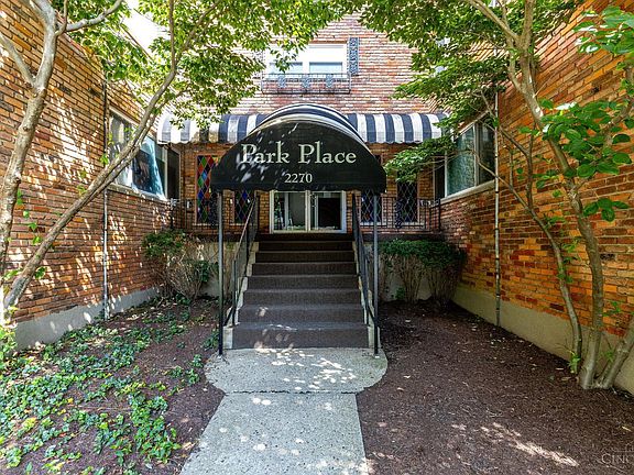 2nd image of 2270 Madison Rd APT 3C
