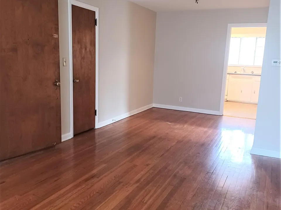 Living room/dining room combo