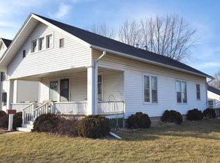 503 W 3rd St, Sandwich, IL 60548